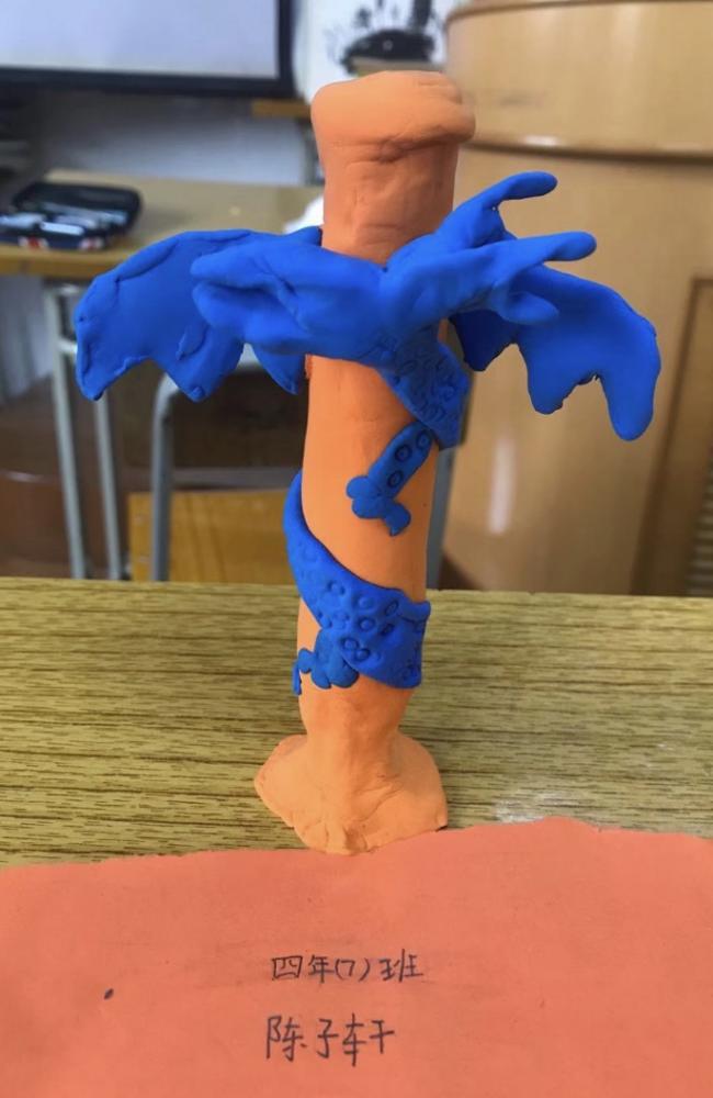 四年7班  陈子轩Frozen.jpg