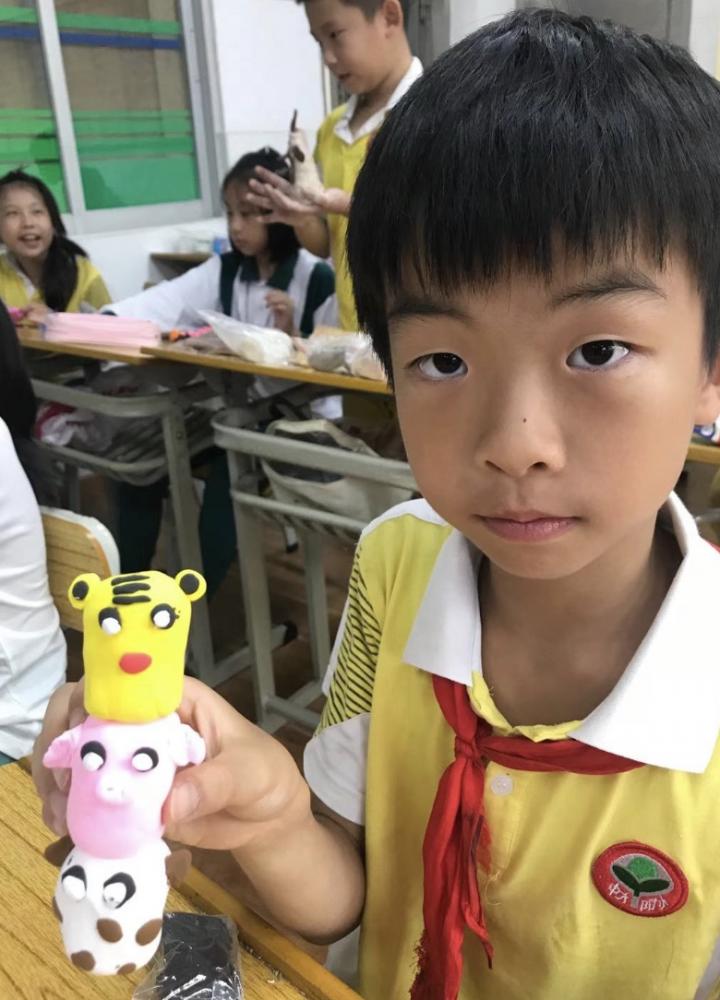 四年8班  温华一Frozen.jpg